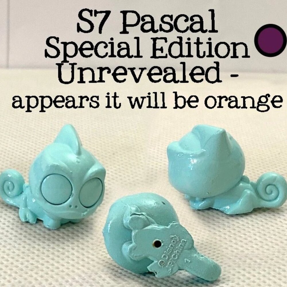 Authentic Disney Doorables Collectable figures. You CHOOSE! $12 for 3! - Picture 9 of 15